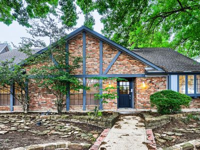 8026 Westover Dr