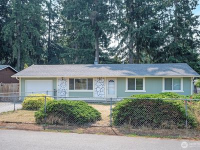 8901 Quinault Loop NE