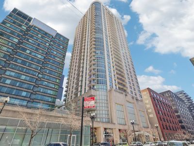 125 S Jefferson St Unit 1408