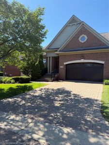 5608 Pembrooke Xing
