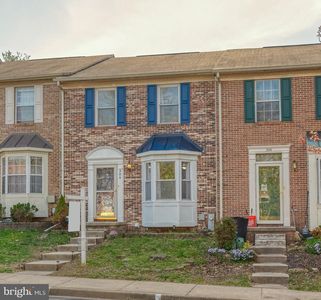 304 Sunray Ct