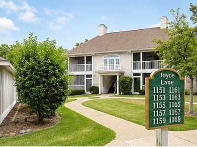 1151 Joyce Ln