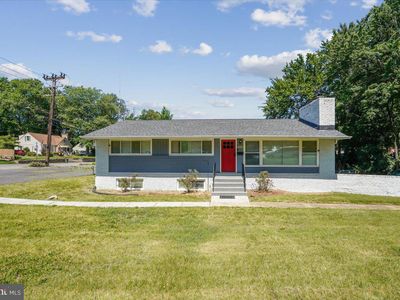 4040 Justine Dr