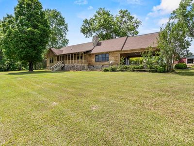 228 Shady Springs Rd