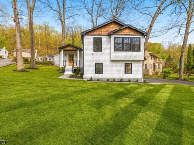 147 W Glen Rd