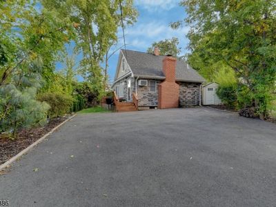 63 Terrace Ave