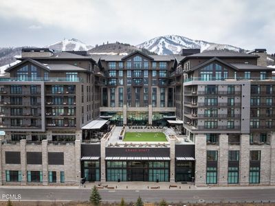 1702 W Glencoe Mountain Way #7048