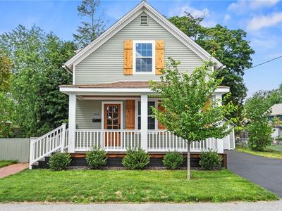 163 Manolla Ave