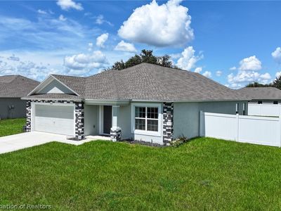 1220 Ridge Dr