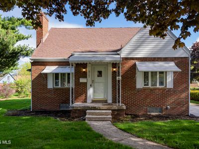 2747 Eastmoreland Dr