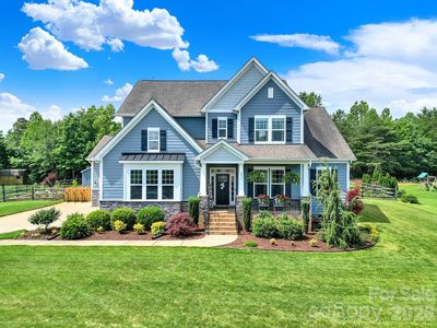 6390 Willow Farm Dr