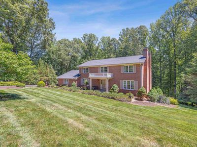 985 Tanglewood Rd