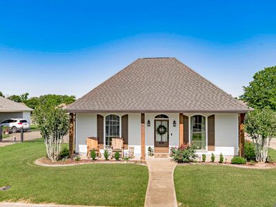 6131 Windwood Dr