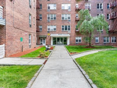 632 Palmer Road #8G