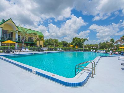 4210 Gator Trace Avenue #B
