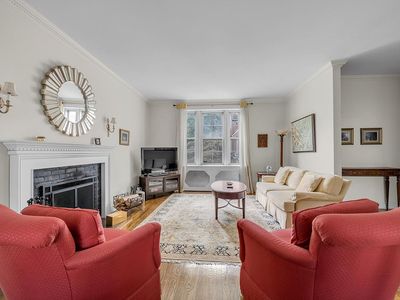 68-10 108th St APT 2F