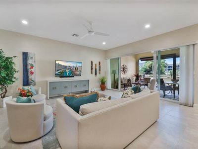 21460 Strada Nuova CIR #B206