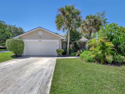 4201 Green Forest Way