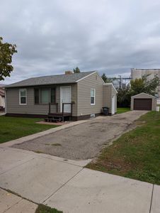 Property at 309 Sinclair St, Bottineau, ND