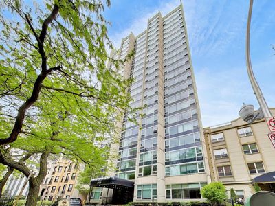 2728 N Hampden Ct APT 1701