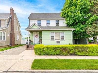 Property at 2 Lewis Street, Hicksville, NY