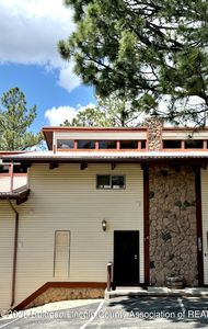220 Lookout Dr #B-2