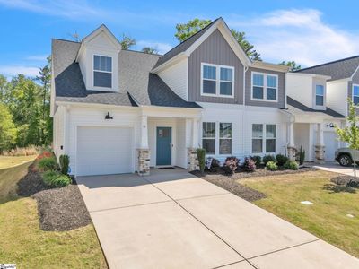 10 Thornfield Dr