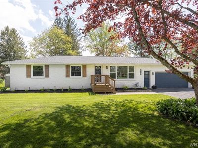 6734 Redwing Dr