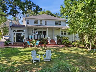 120 Island View Dr