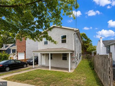 4932 Astor Pl SE