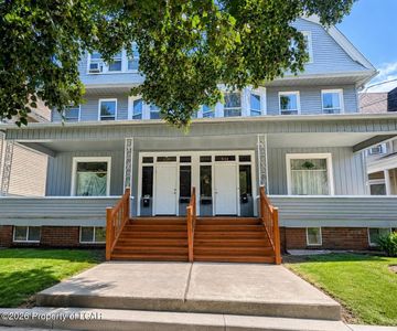530-532 Carey Ave