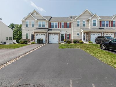 1142 Westminster Dr