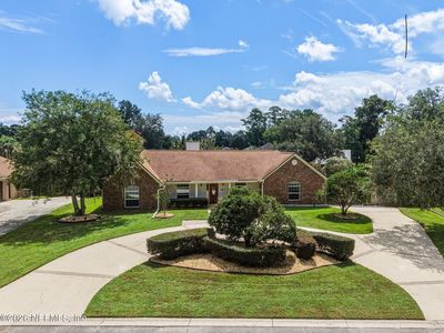 663 KILCHURN Drive