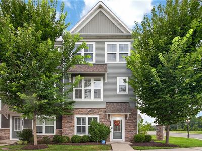 414 Bulkhead Pl