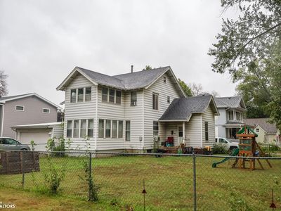 511 5th Ave N