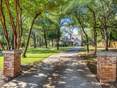 1020 Oak View Dr