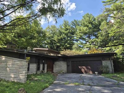 Property at 1100 W Tulip Ln, Robinson, IL