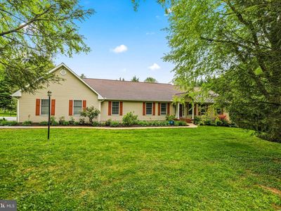 904 Maplehurst Ln