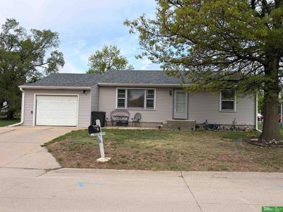 Property at 121 N Iowa Ave, York, NE