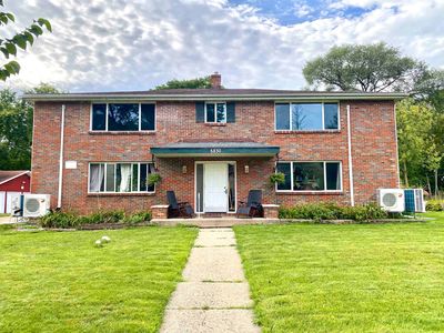 5830 Balsam Rd