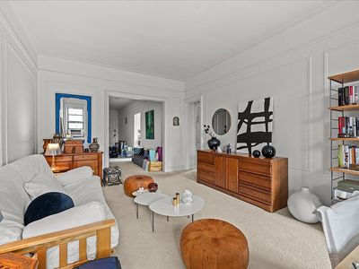 83-10 35th Ave APT 6K