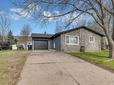 231 Crocus Ln