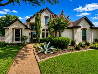 789 Tall Oak Ln