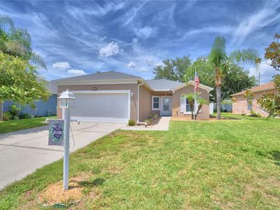5621 FOREST RIDGE DRIVE