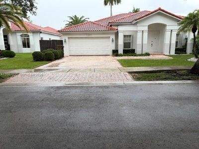 11351 NW 64th Ter