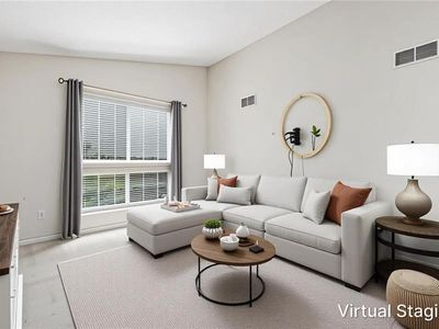 875 Halifax Dr