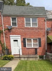 448 Random Rd