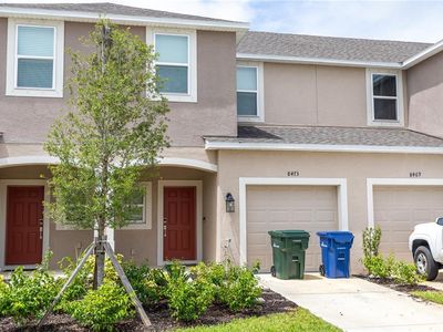 8473 Lunar Skye St