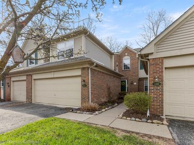 Property at 134 Legacy Park Cir, Dearborn Heights, MI
