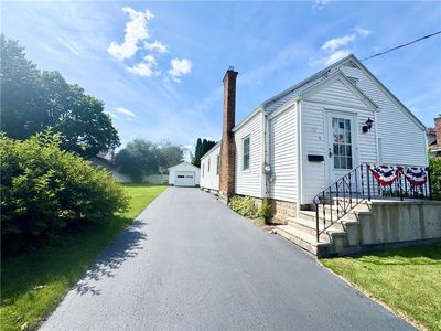 11 Norman Ave